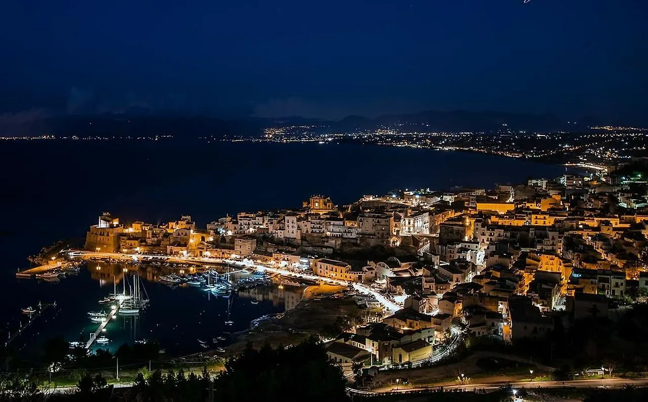 Le Nereidi Bed & Breakfast Castellammare del Golfo 0*,